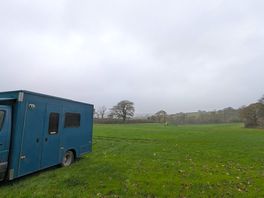 Parked at the front of the site looking towards the rest of the pitches