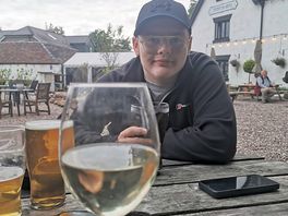 Very dog friendly local pubs which is great as excellent dog walks from site.