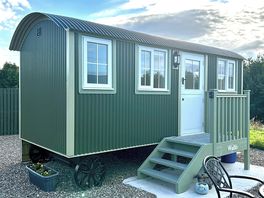 Shepherd huts on site to rent