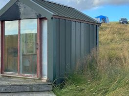 Wish we had access to the little hut as it would of been nice to watch the sunset