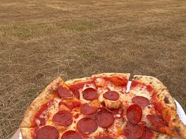 Wood-fired pizza on site on a friday
