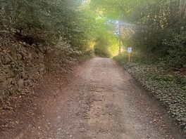 Secluded spot to get to