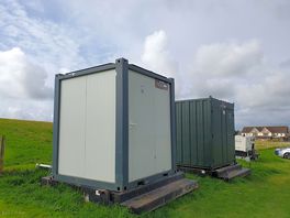 Toilet/shower cabins