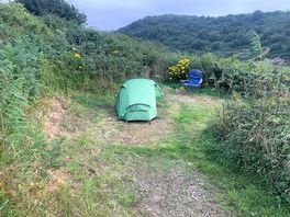 No noisy neighbours apart from the wildlife. perfect for a secluded getaway.