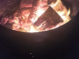 Supplied firepit