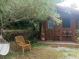 Chalet with a snall private garden and hammock