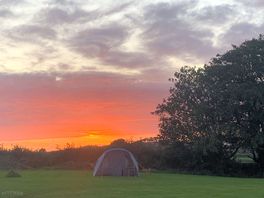 Stunning sunsets & perfect for star gazing