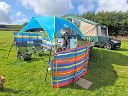 Lots of space to set up if needed.