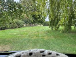 Good location if going to newark showgtound