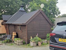 Goldilocks cottage!!