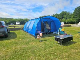 Spacious tent space