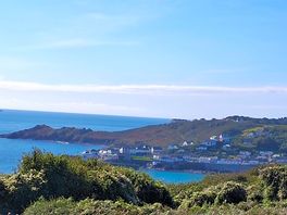 Walk to coverack