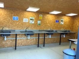 Plenty of washing up facilities