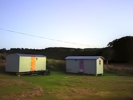The cuteee huts