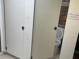 Toilet area