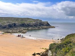 Porth dafarch beach