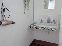Area to use a mirror and hair dryer