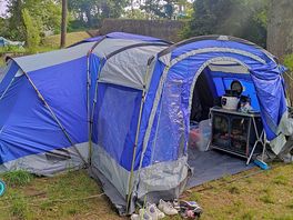 Emplacement pour tente de 5m x7m