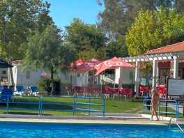Orbitur onsite pool and cafe.