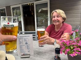 A well-deserved drink at the bar.