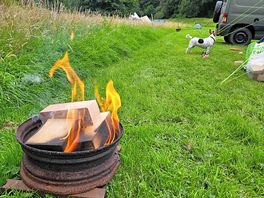 Campfire😁