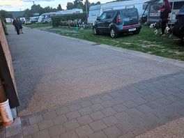 Man kann super schön in die runde fahren ohne zu rangieren oder wenden/drehen. super gemacht.
