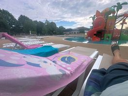 Sun loungers