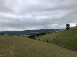 Walking into bakewell
