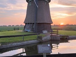 Die windmühle direkt neben unserem stellplatz