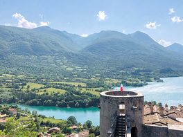 Vanuit barrea castle