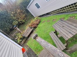 Outside: private outdoor area