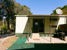 Wallaby exterior