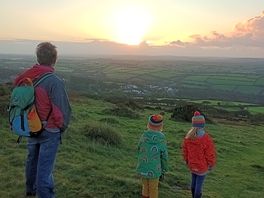 Watching the sunrise over south dartmoor