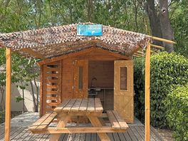 Fishing hut