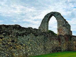 Leiston abbey free to wander around.