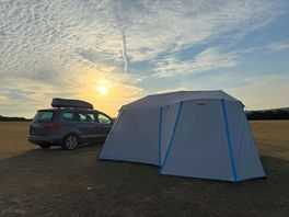 Love the sunrise and sunset view here.