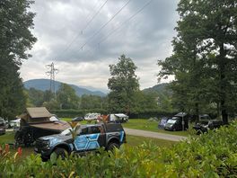 Lovely view of mountains and lake