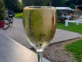 Wine time in the sun