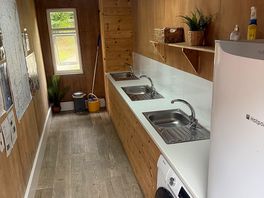Washing up facilities