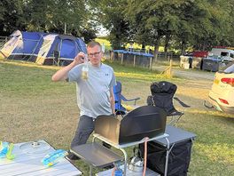 More cooking on site and a cheeky beer