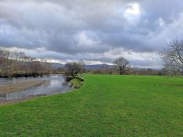 Nice walking along the river