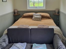 Cosy hut