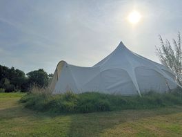 Lotus bell tent
