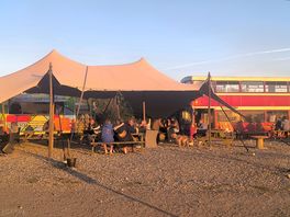 The bar and food van
