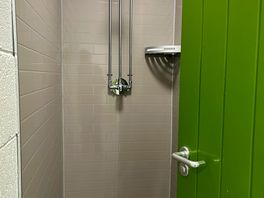 Nice clean showers