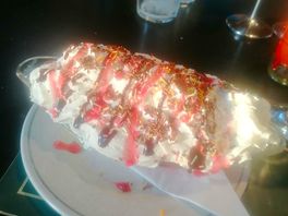 Lush banana split,