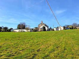 Pitches close to the farmhouse