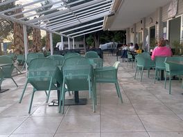Beach snack bar
