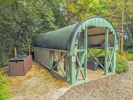 Green camping pod