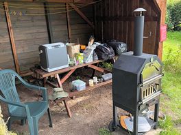The really hot pizza oven
